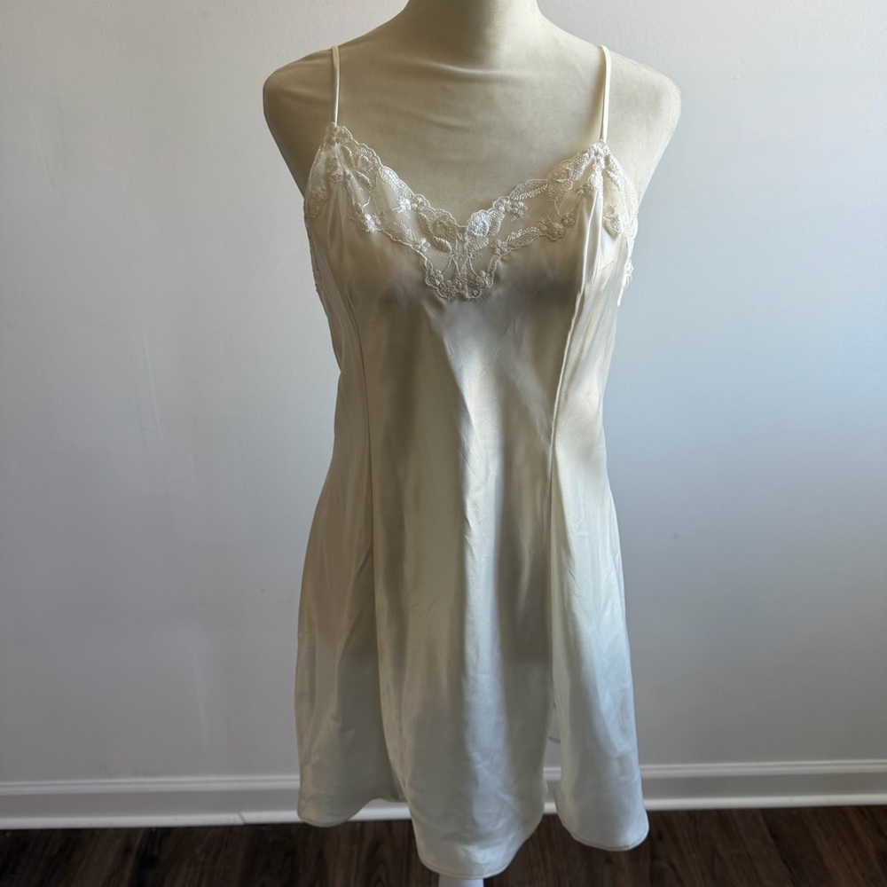 Vintage Victoria’s Secret Satin Lace-Trim Slip Dress in Cream